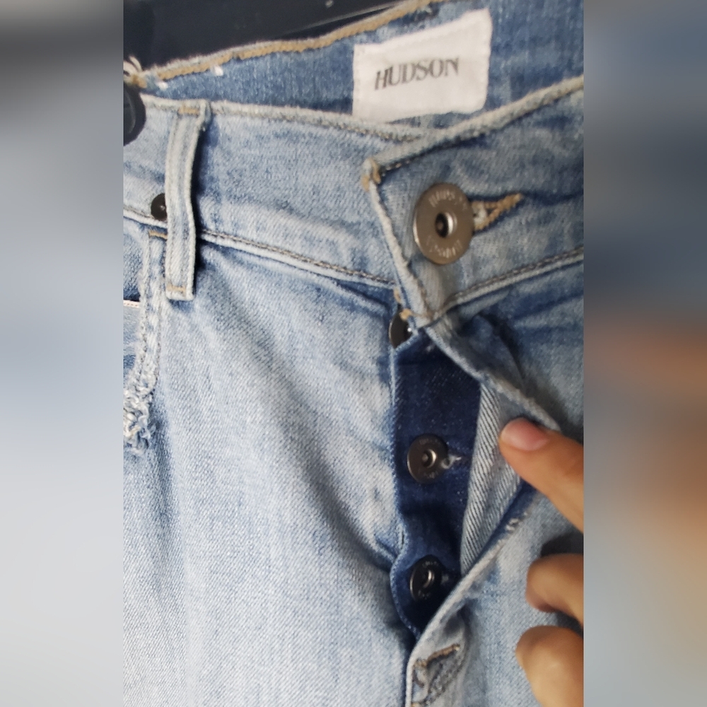 HUDSON size 32- Blue Jeans Light Wash - Picture 6 of 13